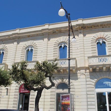 갈리폴리 Palazzo Del Cavaliere B&B 외부 사진