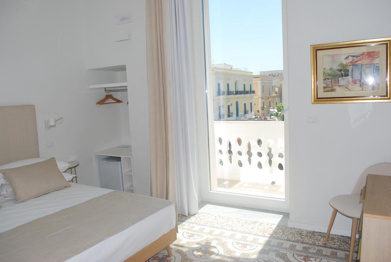 갈리폴리 Palazzo Del Cavaliere B&B 외부 사진