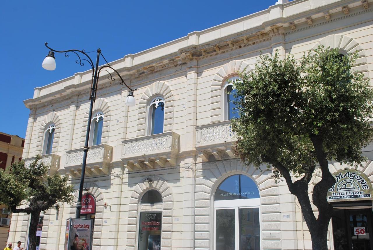 갈리폴리 Palazzo Del Cavaliere B&B 외부 사진