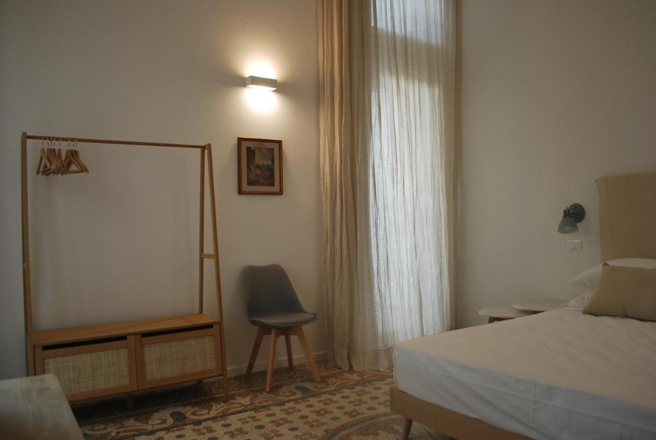 갈리폴리 Palazzo Del Cavaliere B&B 외부 사진